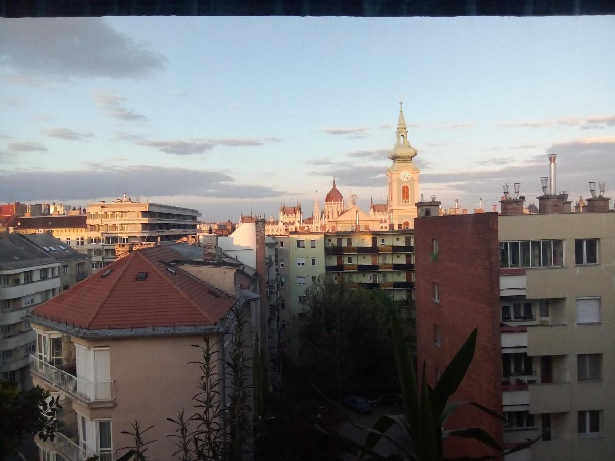 Buda Super Panorama Budapeste Exterior foto